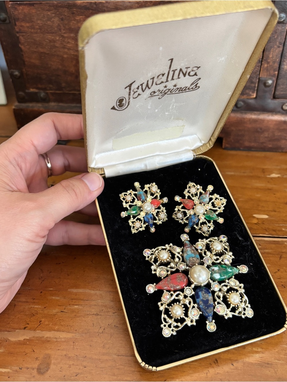 Multicolor Sarah Coventry Filigree Brooch and Earring Set - Starburst 1960s